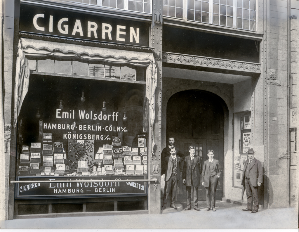 1907-20Coverfoto-20Georgsplatz-201200-20dpi-20-46